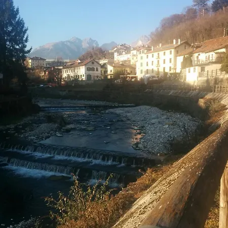 Casetta Next To The Creek Dino Buzzati Holiday home Belluno
