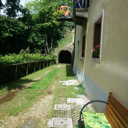Holiday home Casetta Next To The Creek Dino Buzzati *